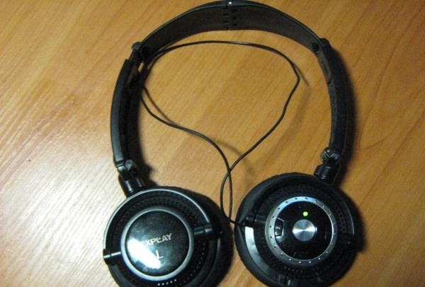 Wireless headphones o pangalawang buhay para sa mga Bluetooth headset