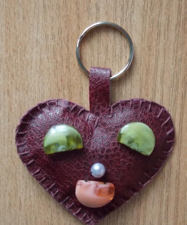 Leatherette heart keychain