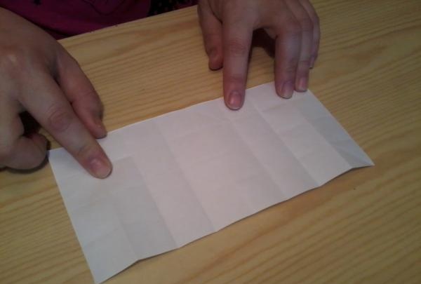Cách làm một khối lập phương biến hình bằng giấy bằng chính đôi tay của bạn