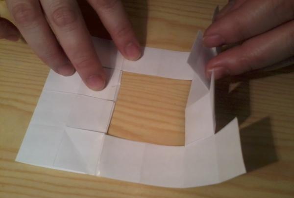 Comment fabriquer un cube transformable en papier de vos propres mains