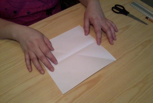 How to make a transforming cube out of paper with your own hands