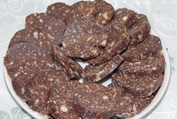 Sosej gula-gula coklat