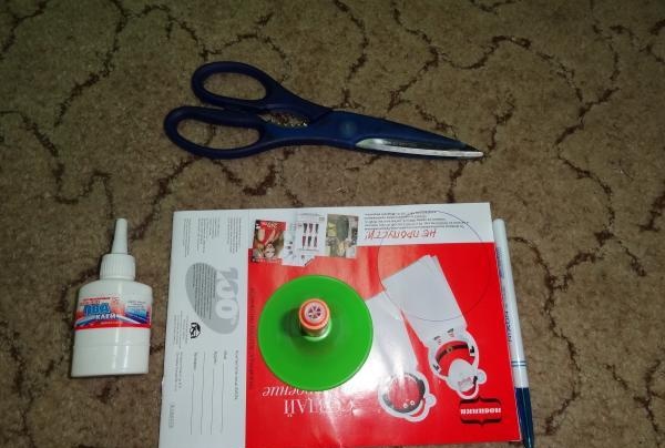glue magazines scissors
