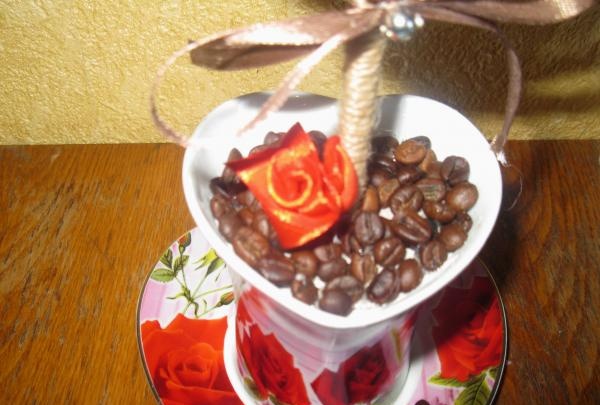 Coffee topiary