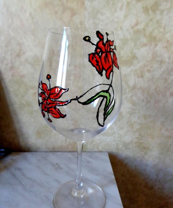 Finished glass with painting