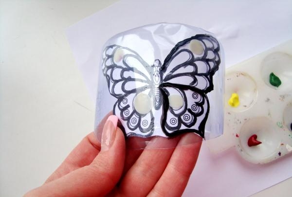 Papillon en vitrail