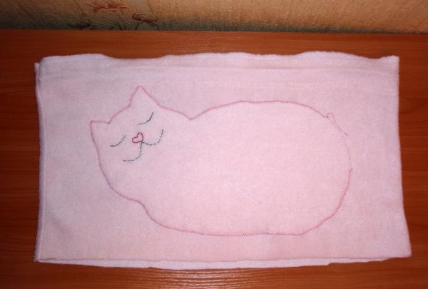 coser el gato en blanco