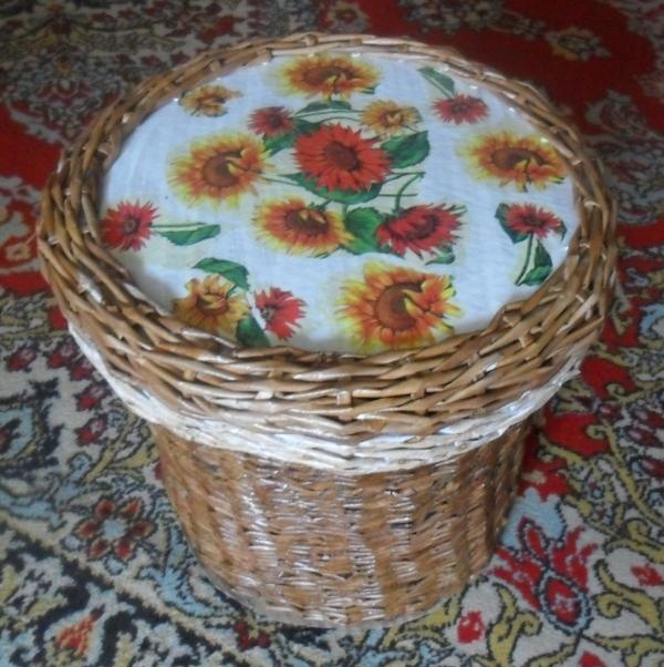 newspaper tube ottoman