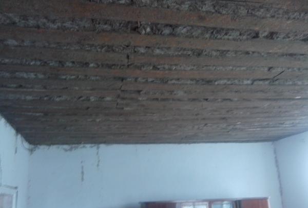Reparation av taket i vardagsrummet