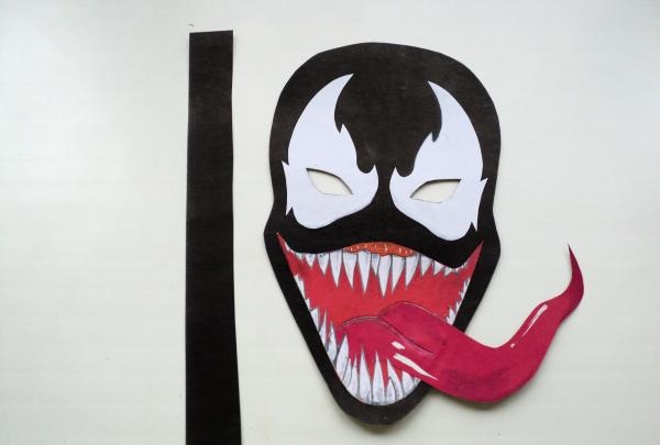 Venom carnival mask