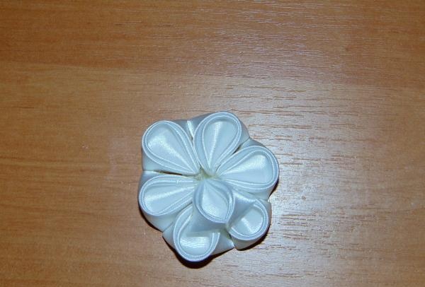 Horquilla en estilo kanzashi