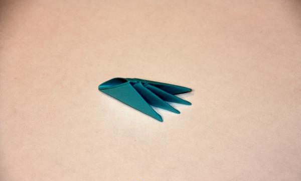 origami แบบแยกส่วนแมลงปอ