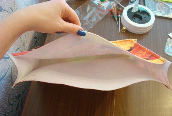 How to sew a felt bag
