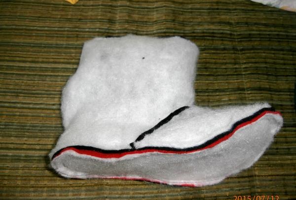 шиене на домашни чехли и ботуши