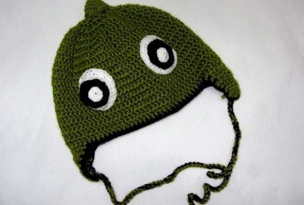 Tejer un gorro de dinosaurio