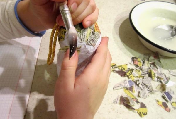 Joguines de Cap d'Any fetes amb paper-maché