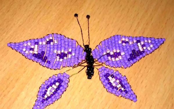 Panelfjärilar gjorda av pärlor