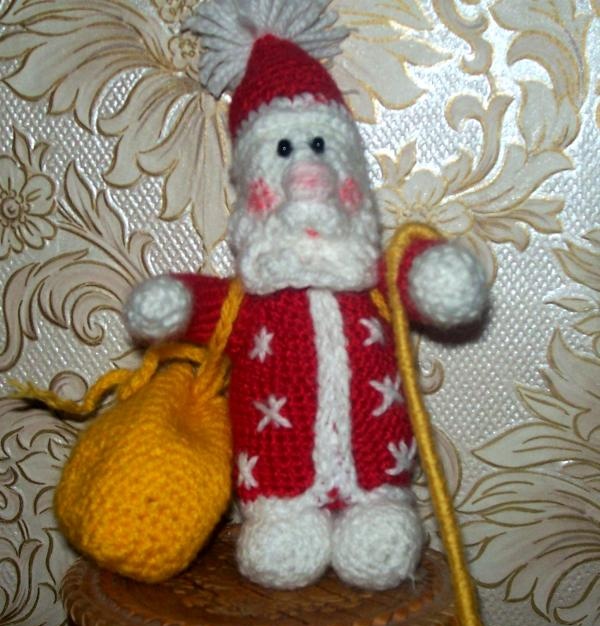 плетене на една кука Дядо Коледа