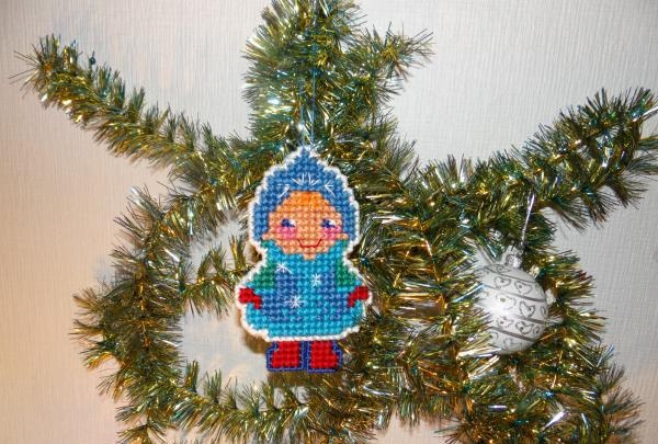 Çift taraflı Snow Maiden Noel ağacı oyuncağı