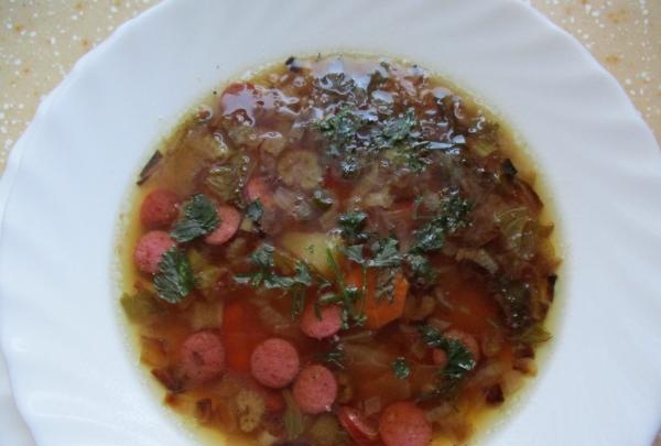 Quick soup with sausages