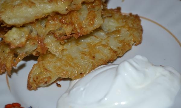 Panquecas de batata com queijo