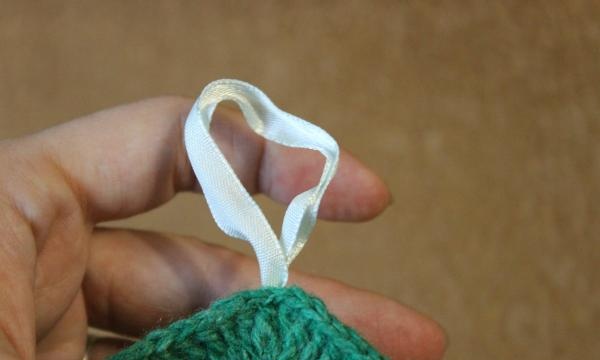 Manique au crochet