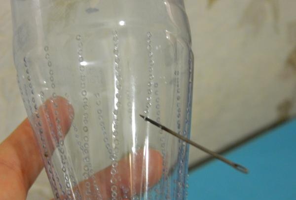 Ваза направљена од пластичне боце