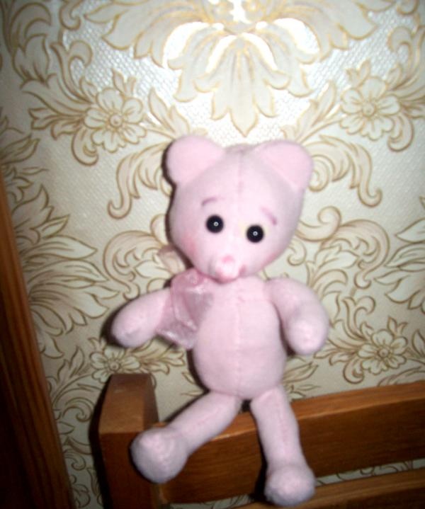 Cara membuat teddy bear berwarna merah jambu