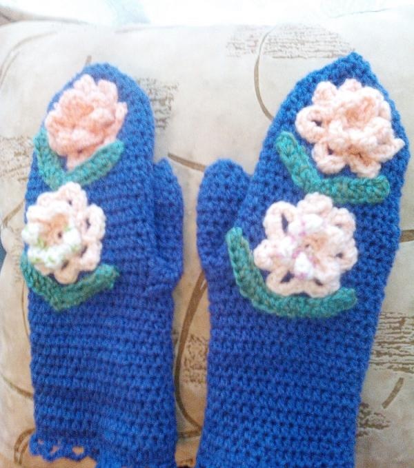 Γάντια με ογκώδη λουλούδια
