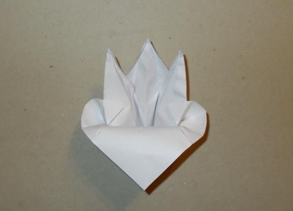 Origami papīra ziedu panelis