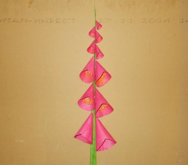 Panneau de fleurs en papier origami
