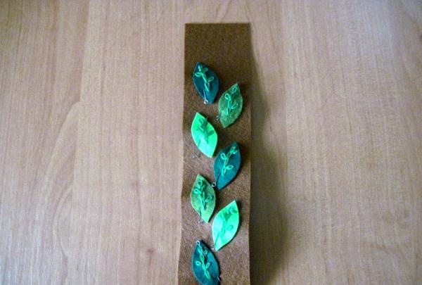 Felt bookmark