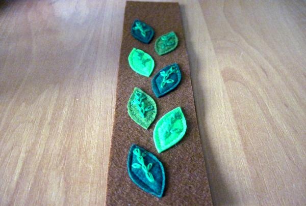 Felt bookmark