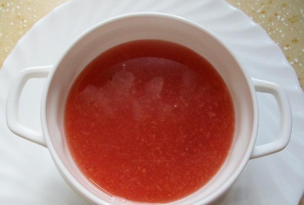 studená čerešňová polievka