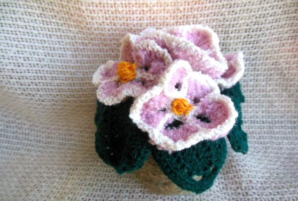 Crochet violets