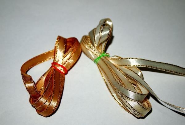 Jellyfish hair clip made of satin ribbons