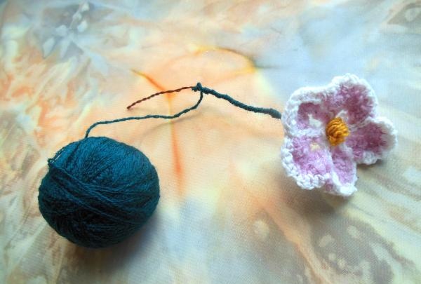 Crochet violets