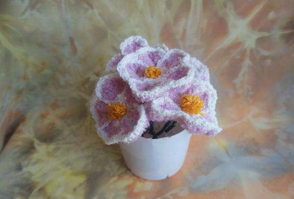 Crochet violets