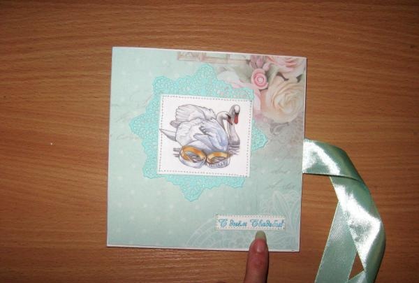 Envelope for wedding disc