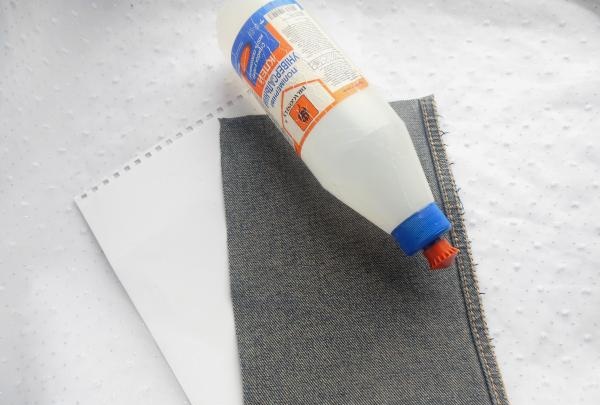 Notepad with denim trim