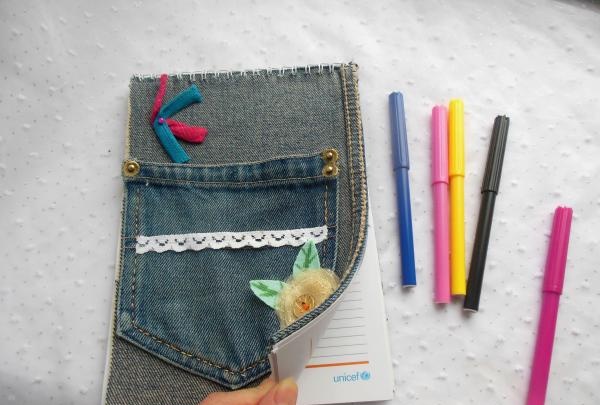 Notepad có viền denim