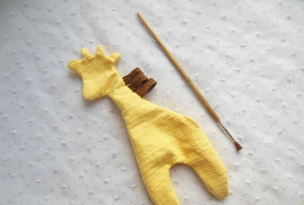 Girafa de joguina de bricolatge