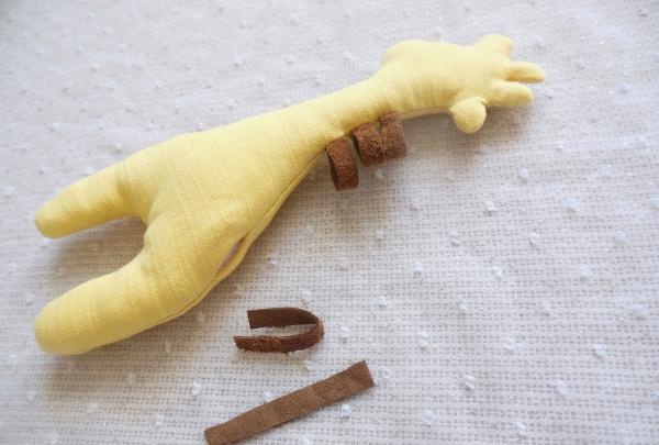 DIY yumuşak oyuncak zürafa