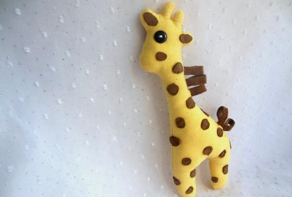 Girafe en peluche DIY