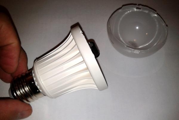 Как да разглобите и ремонтирате лампа