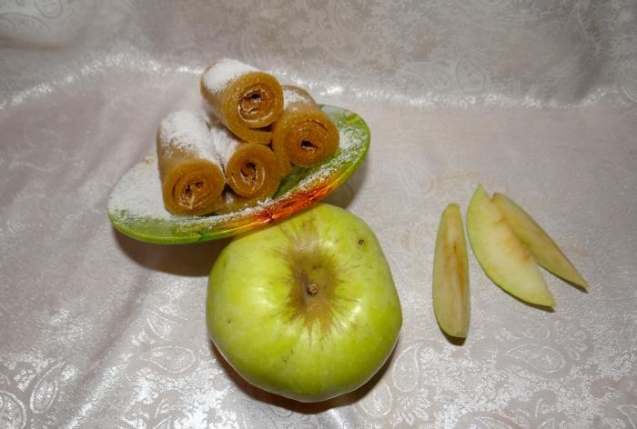 Handmade apple pastille