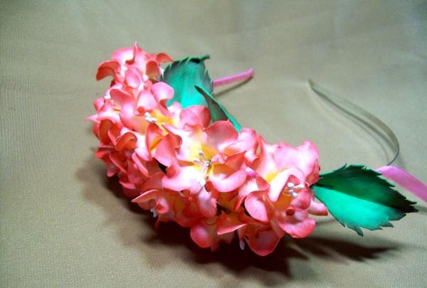 diadema amb flors fetes de foamiran