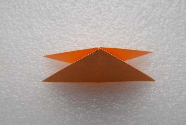 Modularni origami cvijet