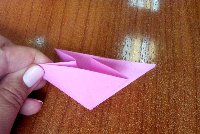 כרטיס תלת מימד עם צבעוני אוריגמי
