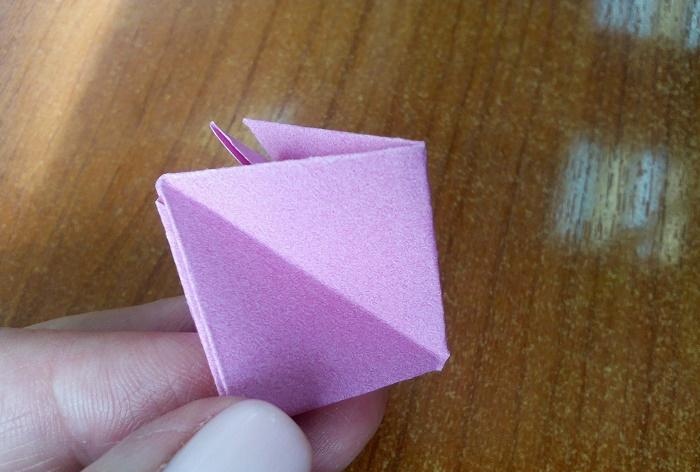 3D karta s origami tulipány